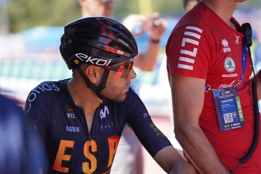 DEPORTES: Una caída lastra a David Valero en el Europeo de XCO