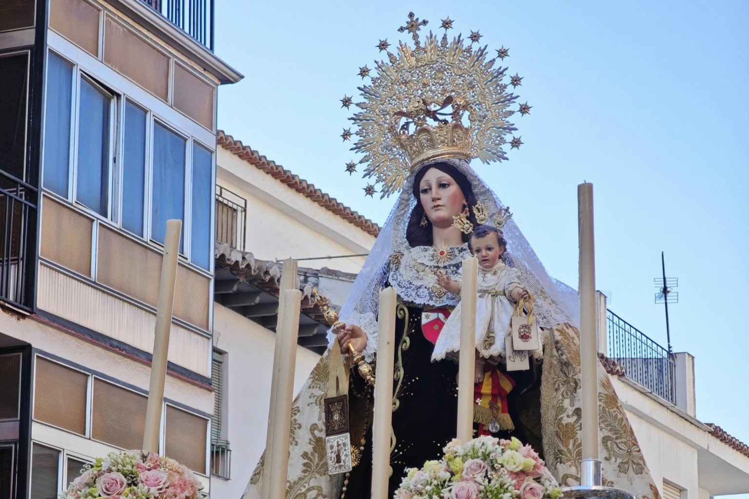 COFRADE: Salida procesional de Nuestra Señora del Carmen en Baza
