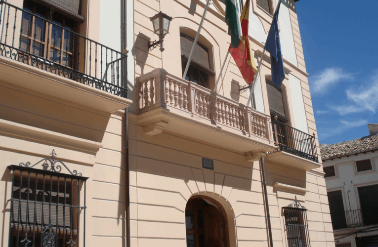 HUESCAR: El Ayuntamiento informa de un error en los recibos de IBI